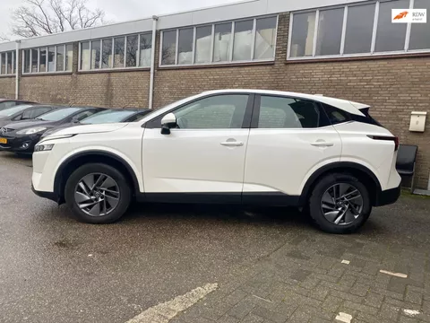 Nissan Qashqai 1.3 MHEV Xtronic Business Executive