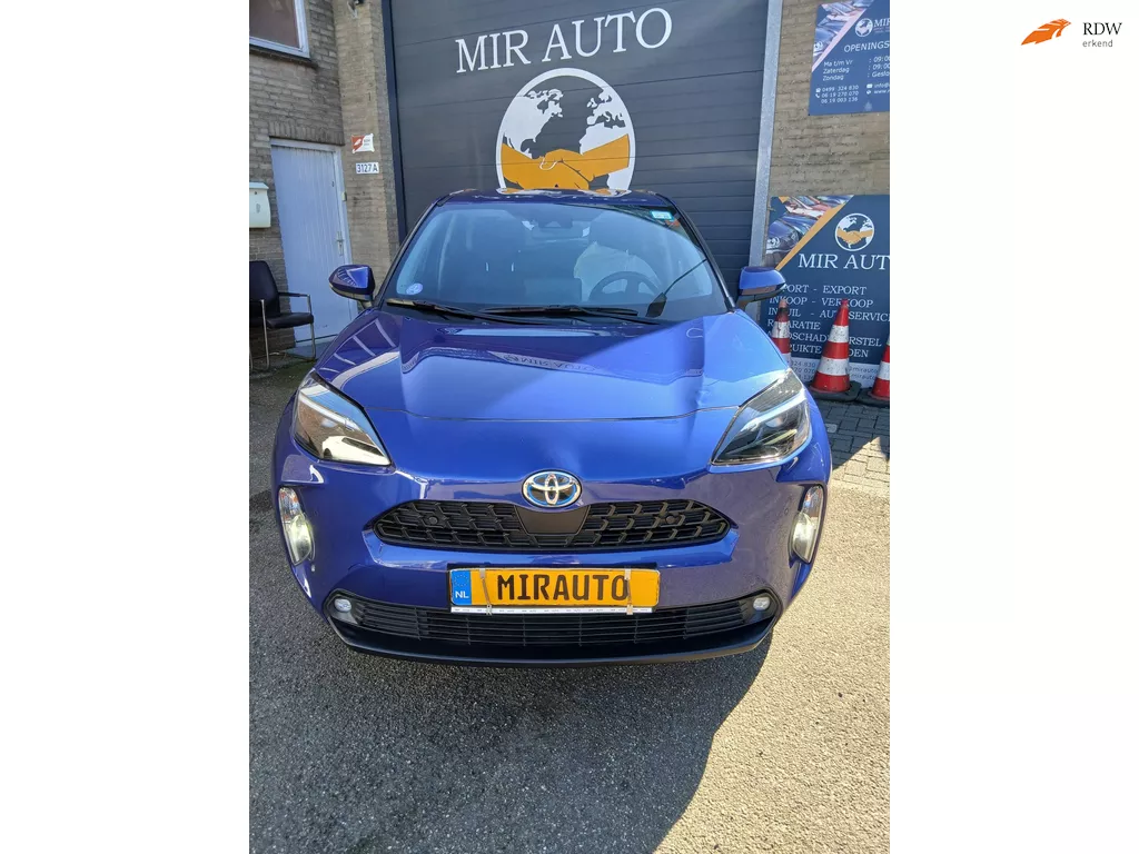 Toyota Yaris CROSS 1.5 Hybrid Business Plus