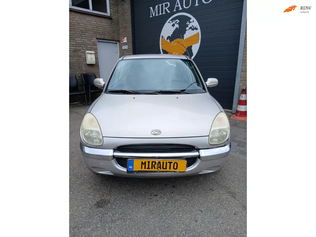 Daihatsu Sirion 1.0-12V RLi AUTOMAAT