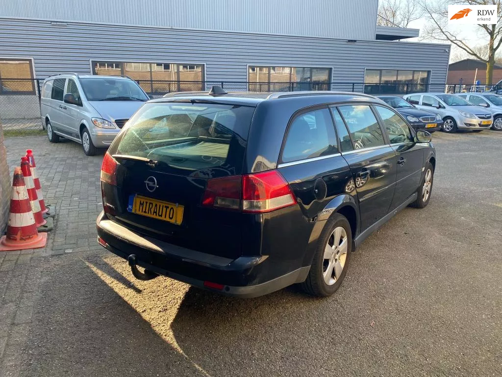 Opel Vectra Wagon 1.8-16V Elegance
