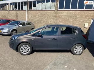 Opel Corsa 1.2-16V Cosmo