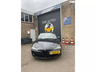 Alfa Romeo 147 2.0 T.Spark Distinctive