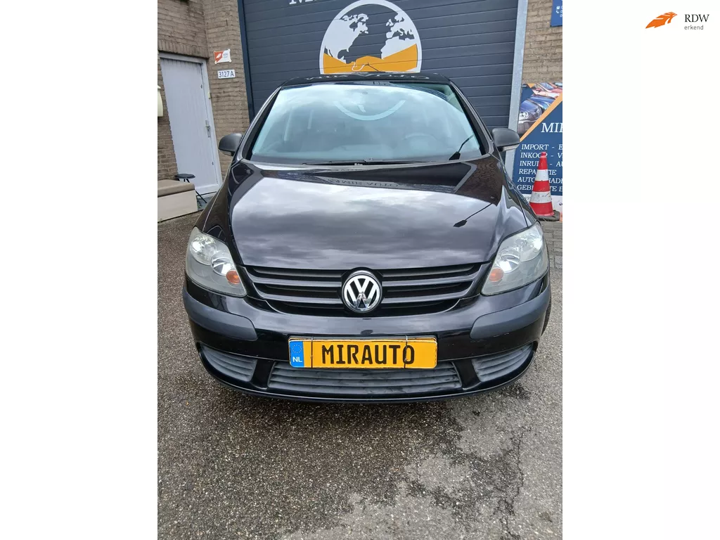 Volkswagen Golf Plus 1.6 FSI Comfortline Business